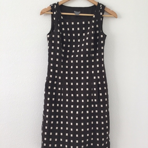 Ann Taylor Dresses & Skirts - Ann Taylor Checkered Sleeveless Knee Length Dress
